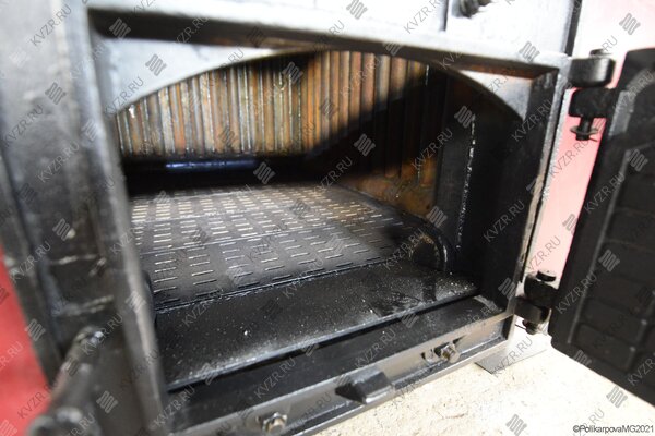 Колосниковая топка котла на дровах 1.4 МВт